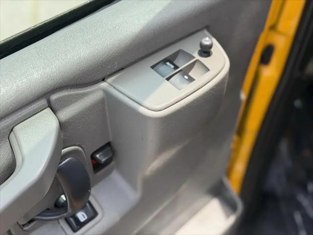 2021 GMC Savana Cutaway Work Van