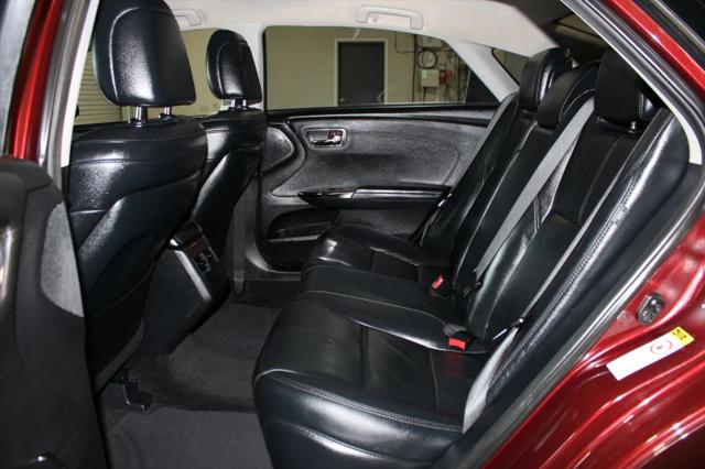 2013 Toyota Avalon XLE