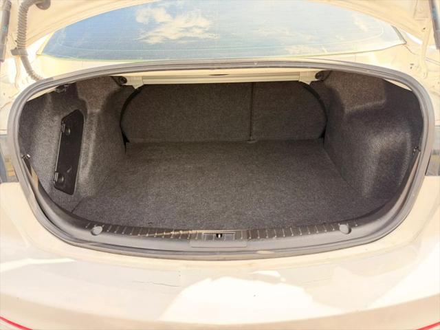 2013 Mazda Mazda3 i Grand Touring