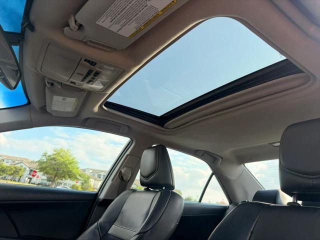 2012 Toyota Camry SE V6 for sale in Austin, TX