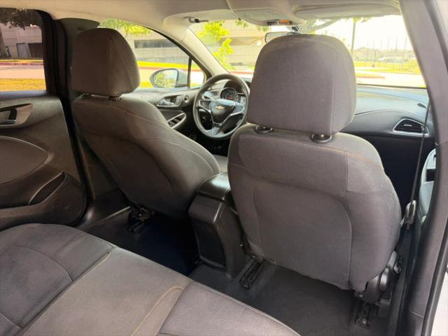 2018 Chevrolet Cruze LS Auto
