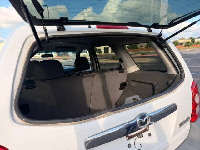 2006 Mazda Tribute i