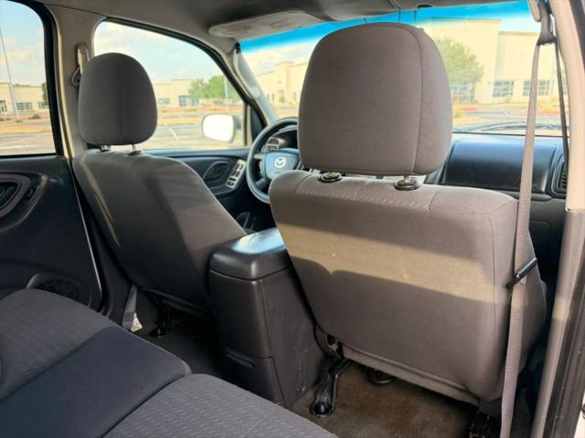 2006 Mazda Tribute i
