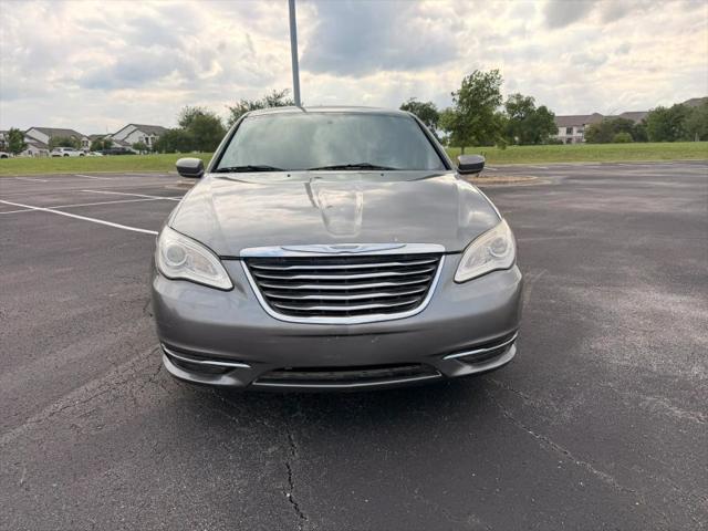 2012 Chrysler 200 LX