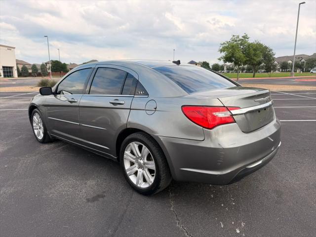 2012 Chrysler 200 LX