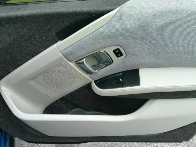 2014 BMW i3 Base w/Range Extender