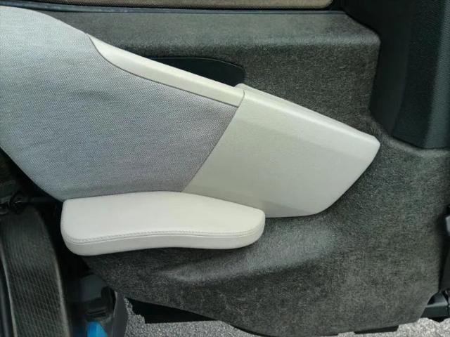 2014 BMW i3 Base w/Range Extender