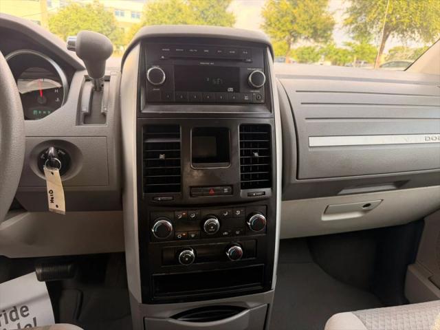 2010 Dodge Grand Caravan SE