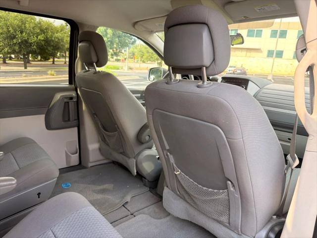 2010 Dodge Grand Caravan SE