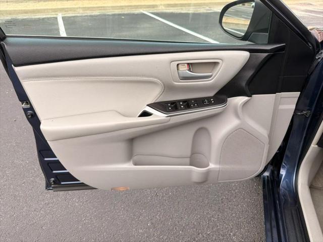 2016 Toyota Camry XLE