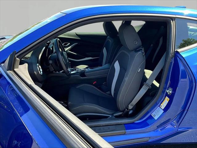 2022 Chevrolet Camaro RWD Coupe LT1