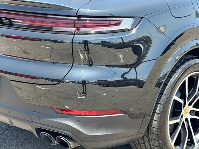 2024 Porsche Cayenne Base
