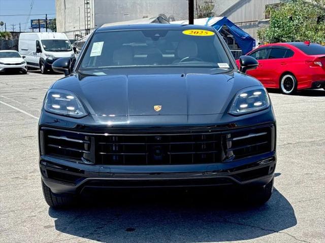 2024 Porsche Cayenne Base