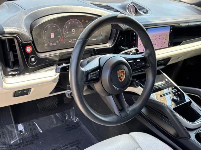 2024 Porsche Cayenne Base