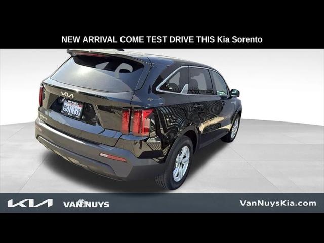 2023 Kia Sorento LX