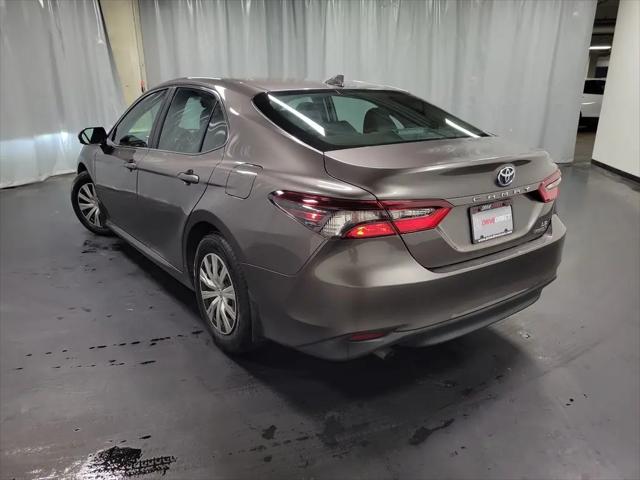 2022 Toyota Camry LE Hybrid