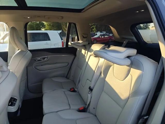 2024 Volvo XC90 B6 Plus Bright Theme 7-Seater