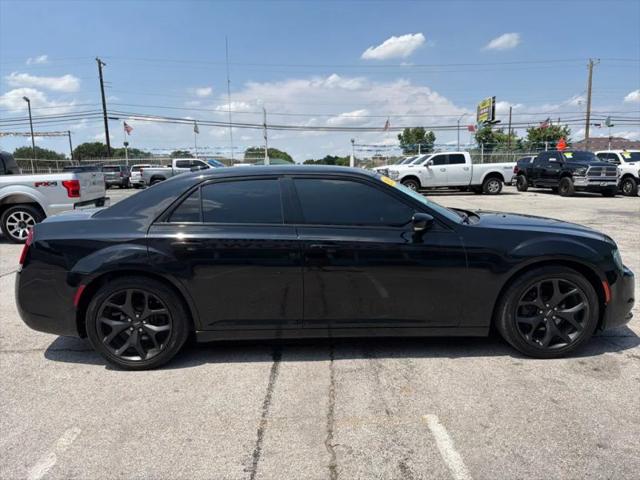 2021 Chrysler 300 300S