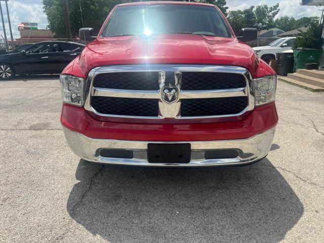 2019 Ram 1500 Classic SLT Crew Cab 4x2 6'4" Box