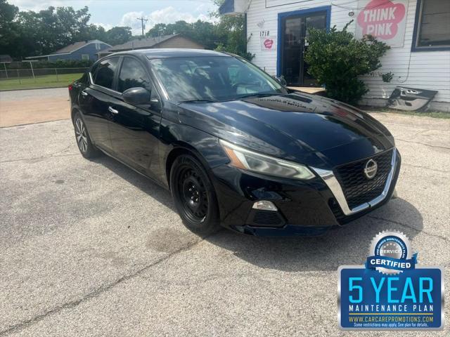 2021 Nissan Altima SV FWD for sale in Haltom City, TX