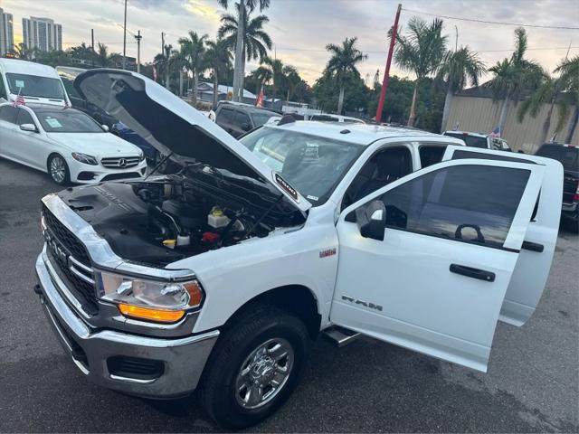 2022 Ram 2500 Tradesman Crew Cab 4x4 6'4" Box