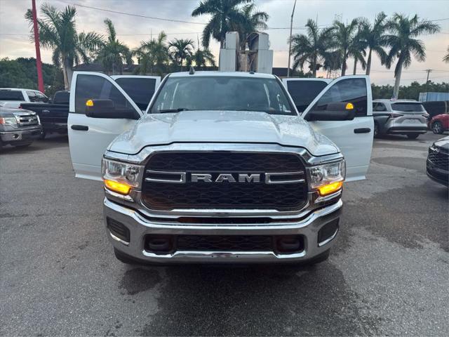 2022 Ram 2500 Tradesman Crew Cab 4x4 6'4" Box