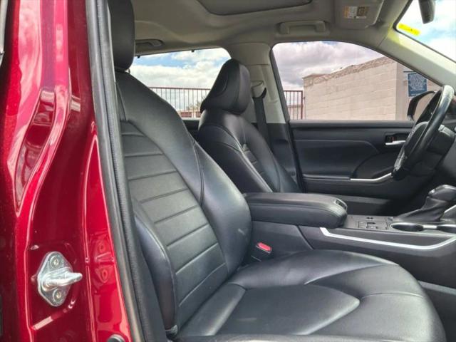 2023 Toyota Highlander XLE