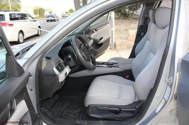 2019 Honda Accord Hybrid Base