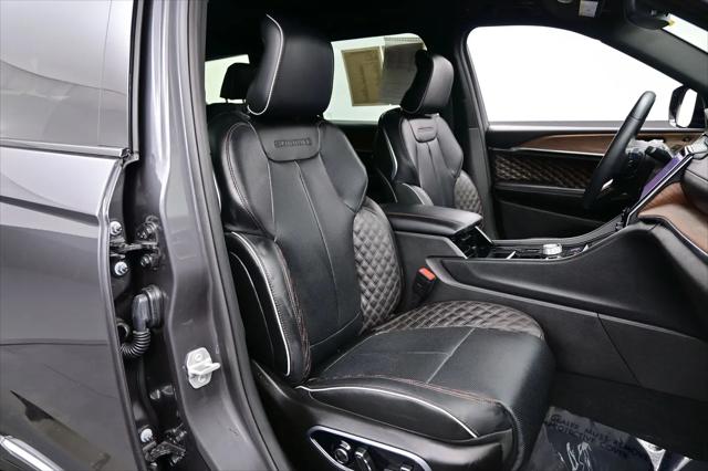 2025 Jeep Grand Cherokee L Summit 4x4