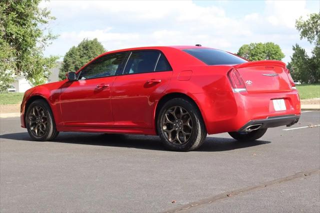 2017 Chrysler 300 S