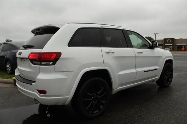 2022 Jeep Grand Cherokee Laredo X 4x2