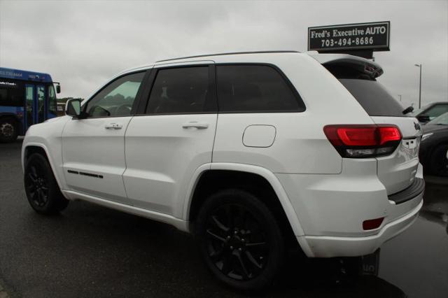 2022 Jeep Grand Cherokee Laredo X 4x2