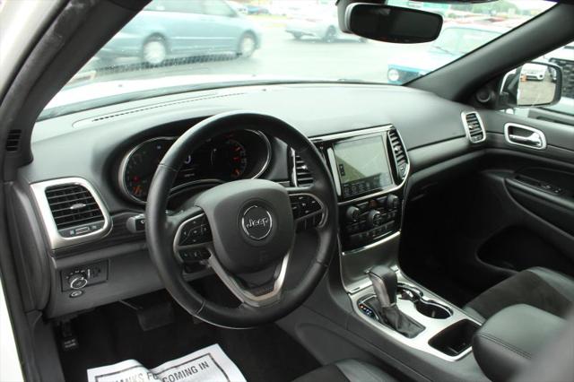 2022 Jeep Grand Cherokee Laredo X 4x2