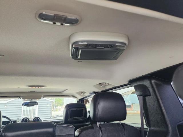 2006 HUMMER H2 Base