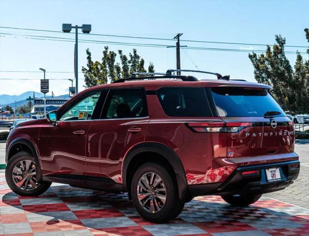 2026 Nissan Pathfinder SV