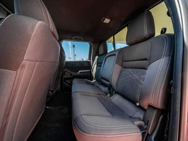 2026 Nissan Frontier Crew Cab Long Bed SV 4x4