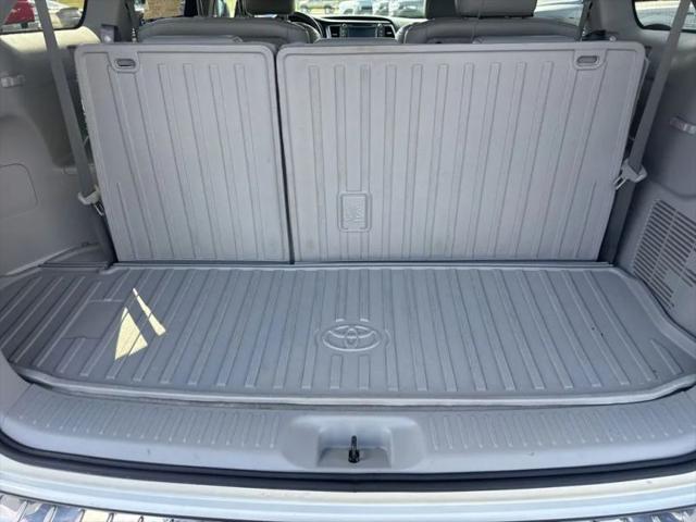 2019 Toyota Highlander Limited Platinum