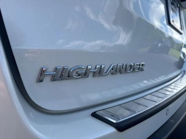 2019 Toyota Highlander Limited Platinum