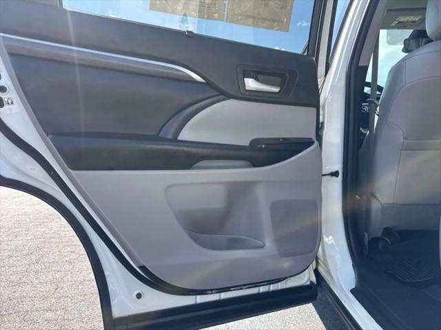 2019 Toyota Highlander Limited Platinum