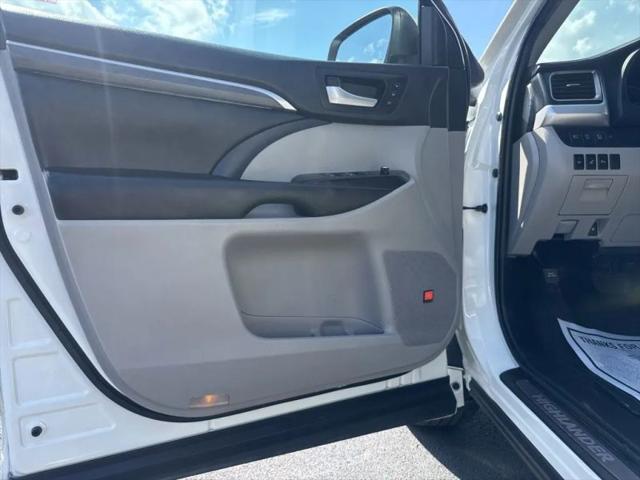 2019 Toyota Highlander Limited Platinum