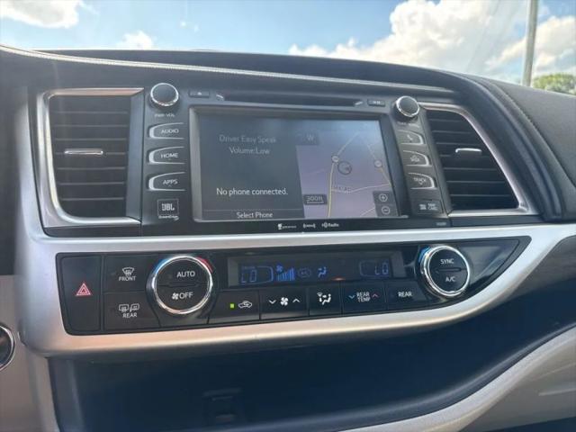 2019 Toyota Highlander Limited Platinum