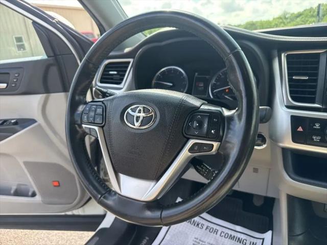 2019 Toyota Highlander Limited Platinum