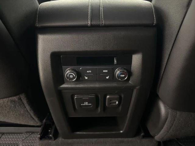 2023 Chevrolet Traverse AWD Premier