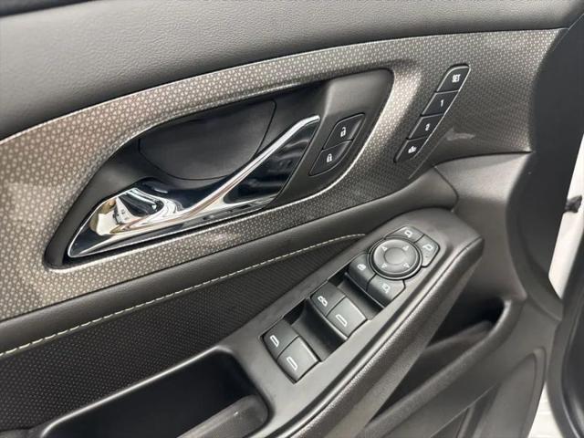 2023 Chevrolet Traverse AWD Premier