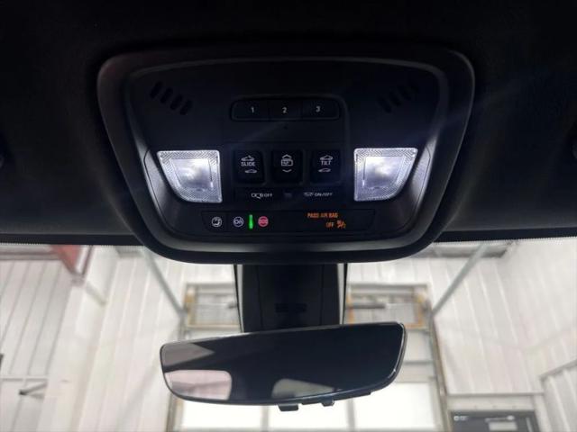 2023 Chevrolet Traverse AWD Premier