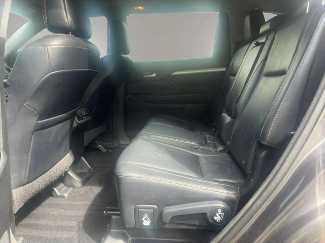 2016 Toyota Highlander XLE V6