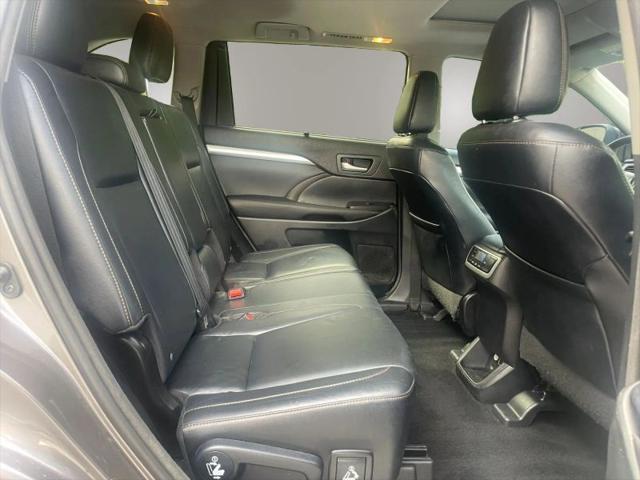 2016 Toyota Highlander XLE V6