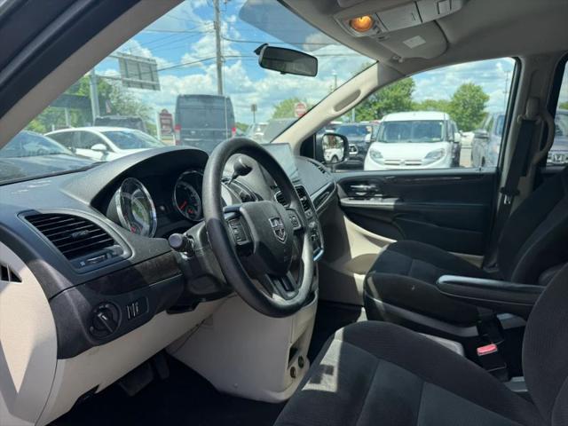 2016 Dodge Grand Caravan SE