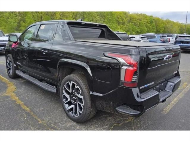 2025 Chevrolet Silverado EV RST