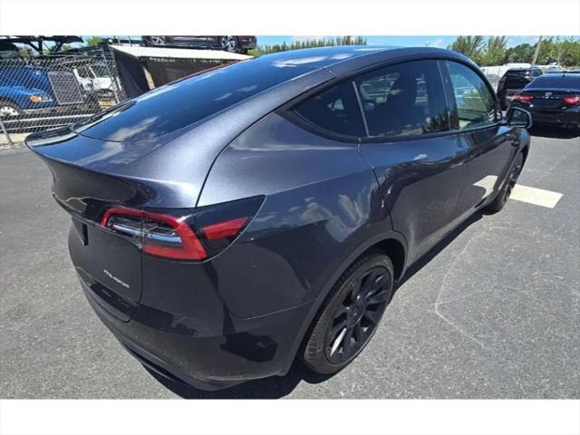 2024 Tesla Model Y Long Range Dual Motor All-Wheel Drive